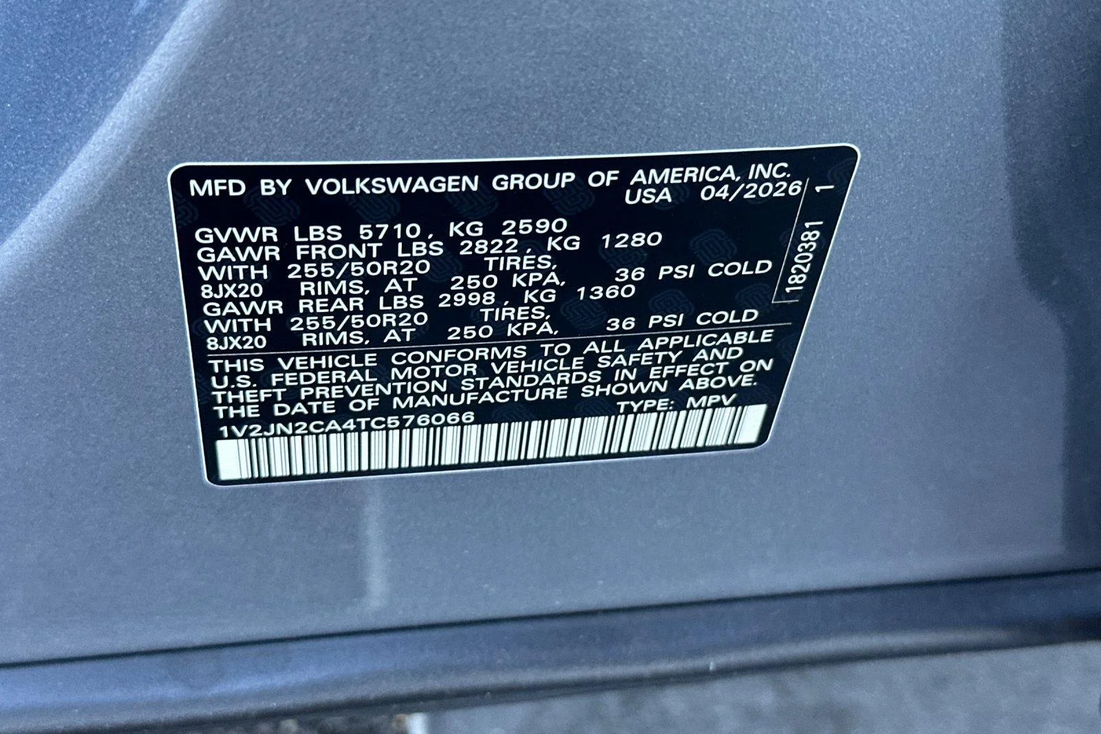 New 2026 Silver Mist Metallic Volkswagen 2.0T SE w/Technology image 28