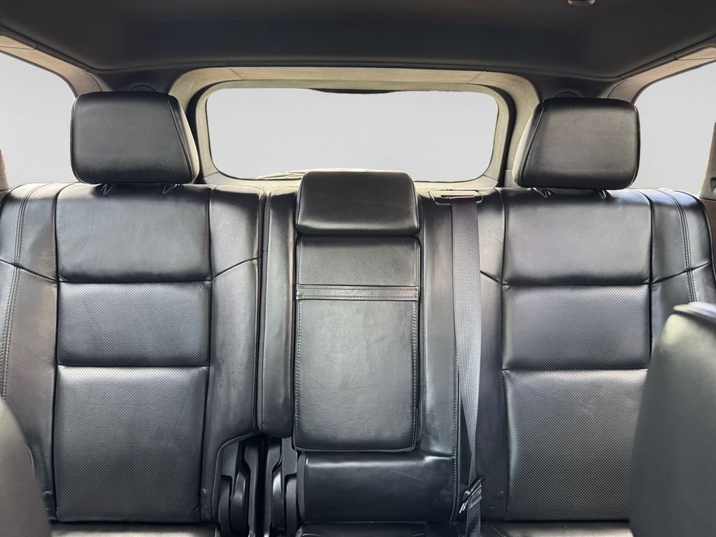 Used 2019 Diamond Black Jeep Overland image 19