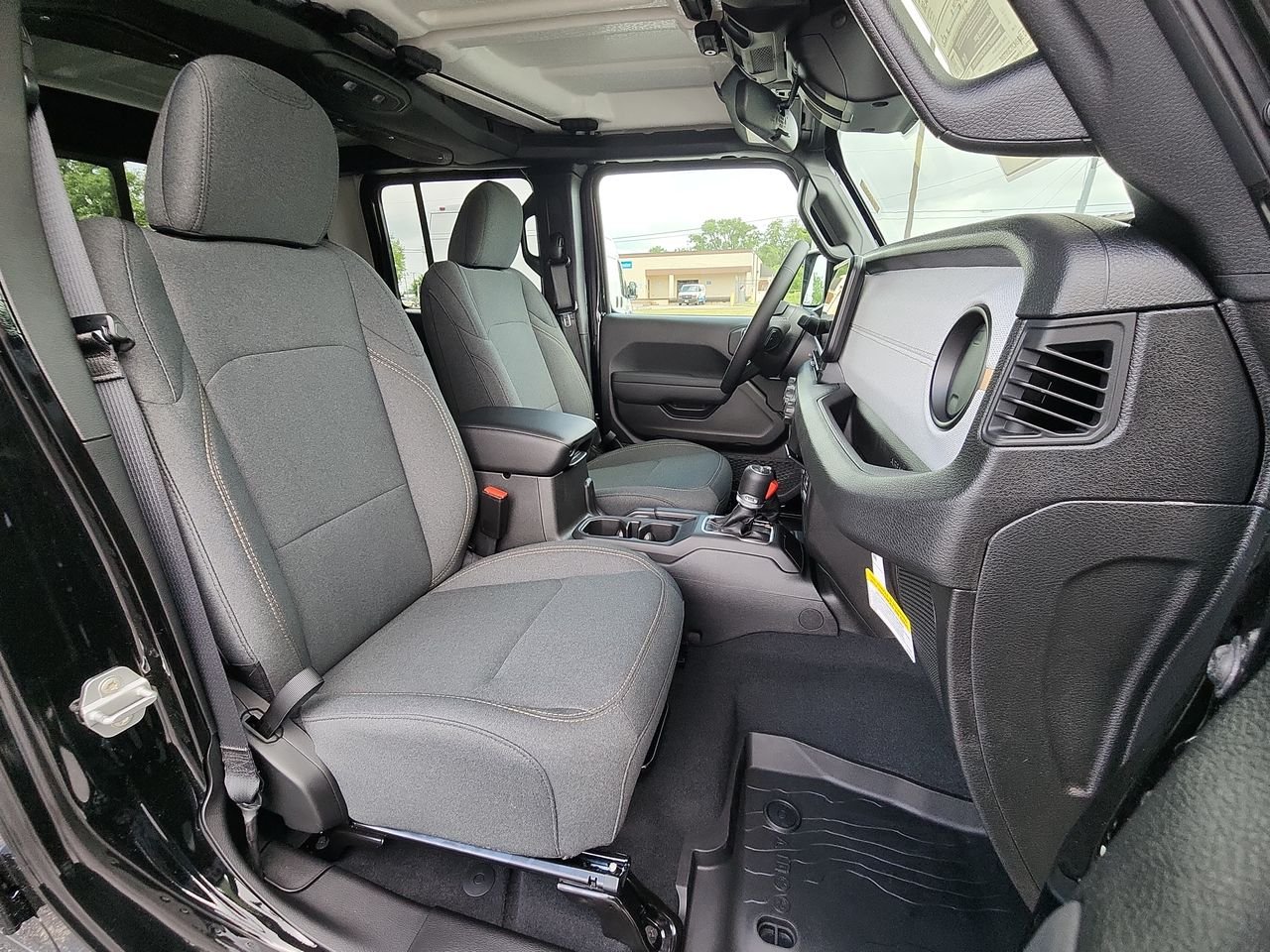 New 2026 Black Clear-Coat Exterior Paint Jeep Sport S image 23