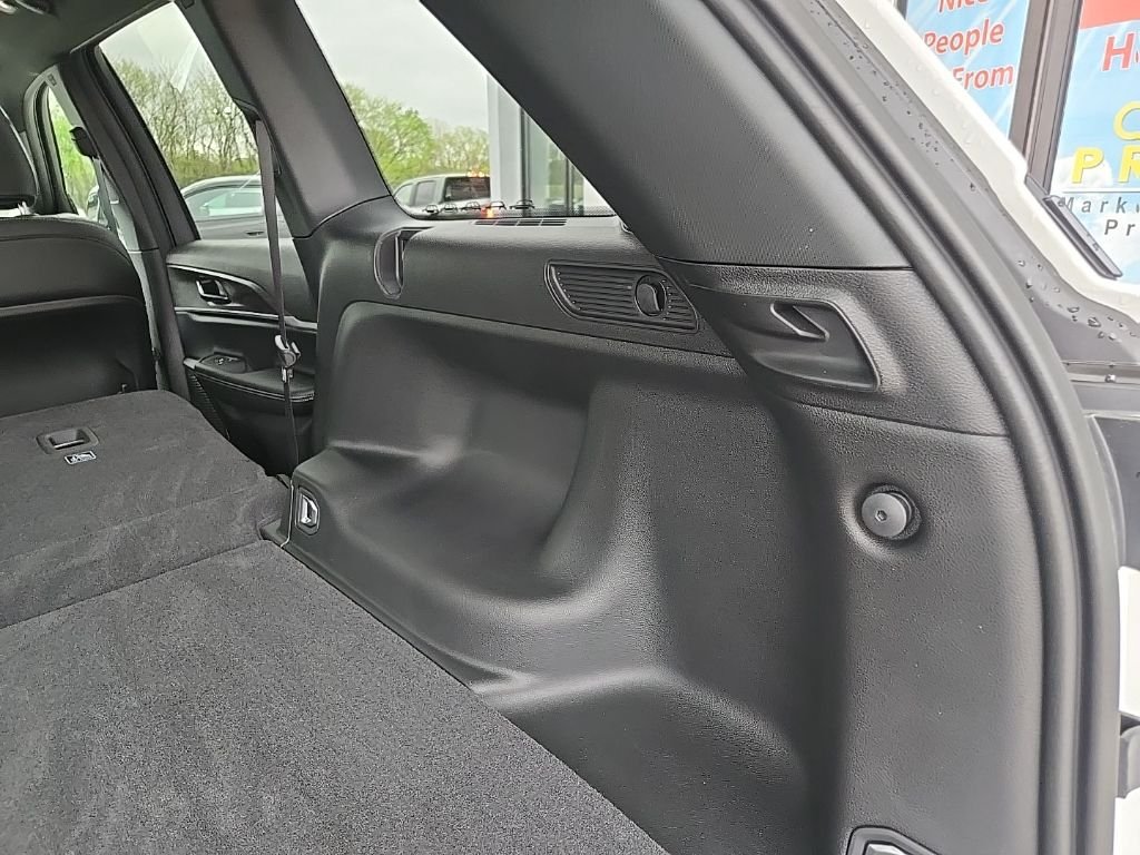 New 2026 Bright White Clear-Coat Exterior Paint Jeep Altitude image 93