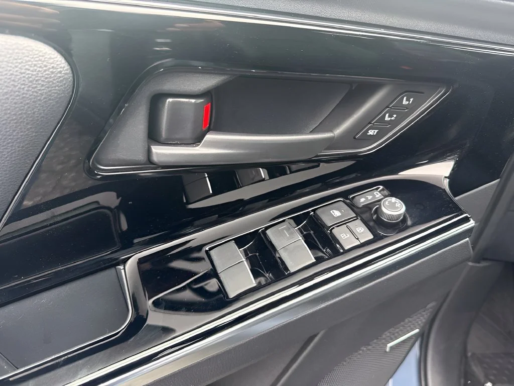 Used 2023 Gray Subaru Touring image 23