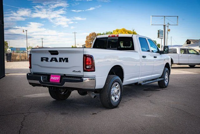 2026 RAM 3500 Tradesman - Photo 8