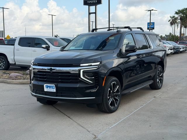 2026 Chevrolet Suburban LS - Photo 7