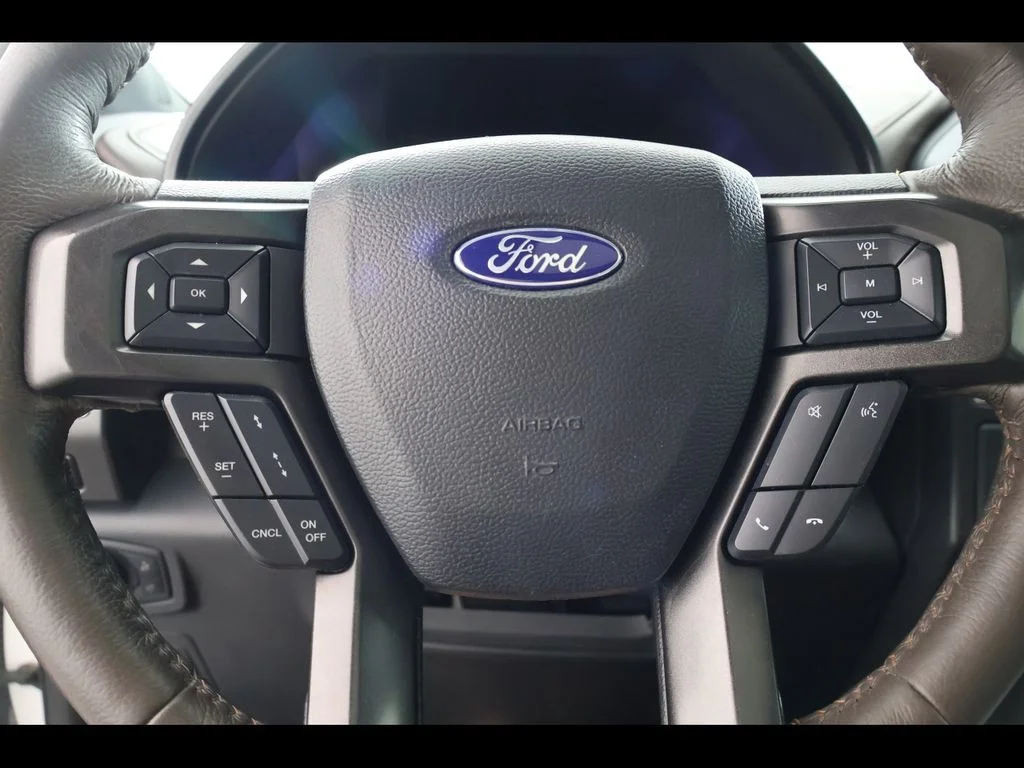 Used 2021 White Ford King Ranch image 23