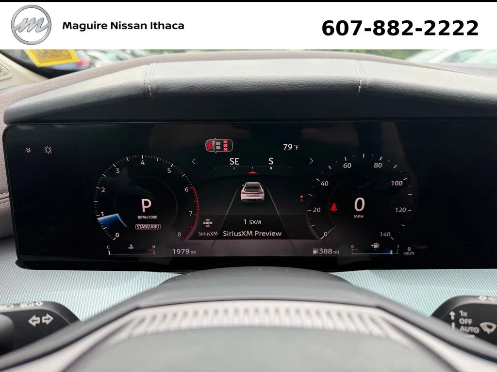 Used 2026 Black Nissan Platinum image 11