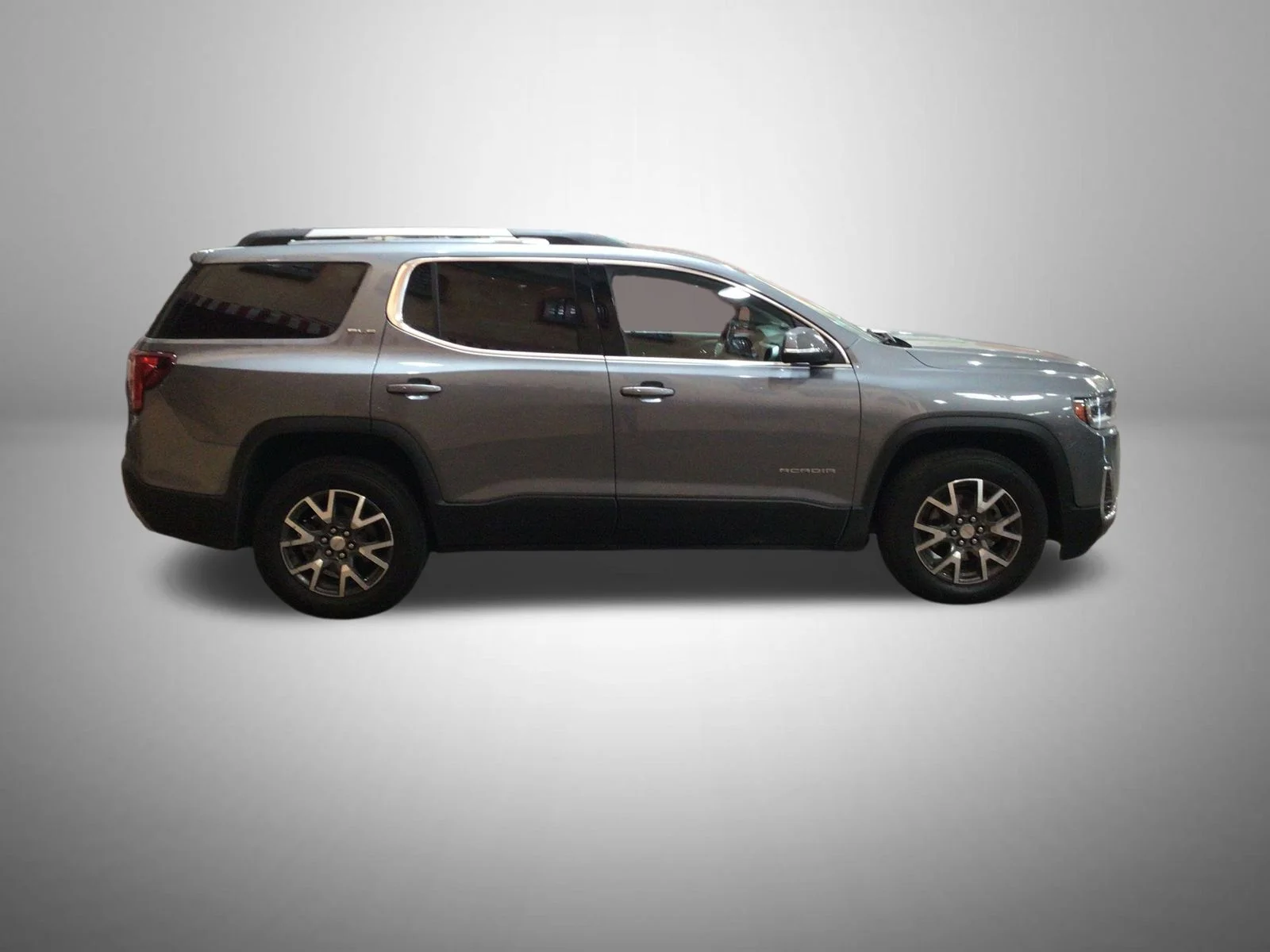 Used 2020 Gray GMC SLE image 2