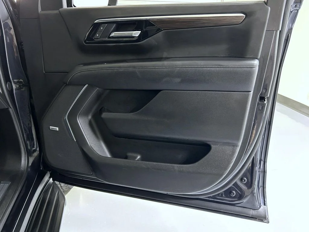 Certified Used 2025 Gray Chevrolet Premier image 17