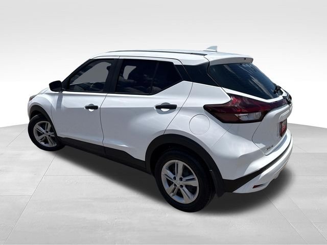 Certified Used 2024 White Nissan S image 6