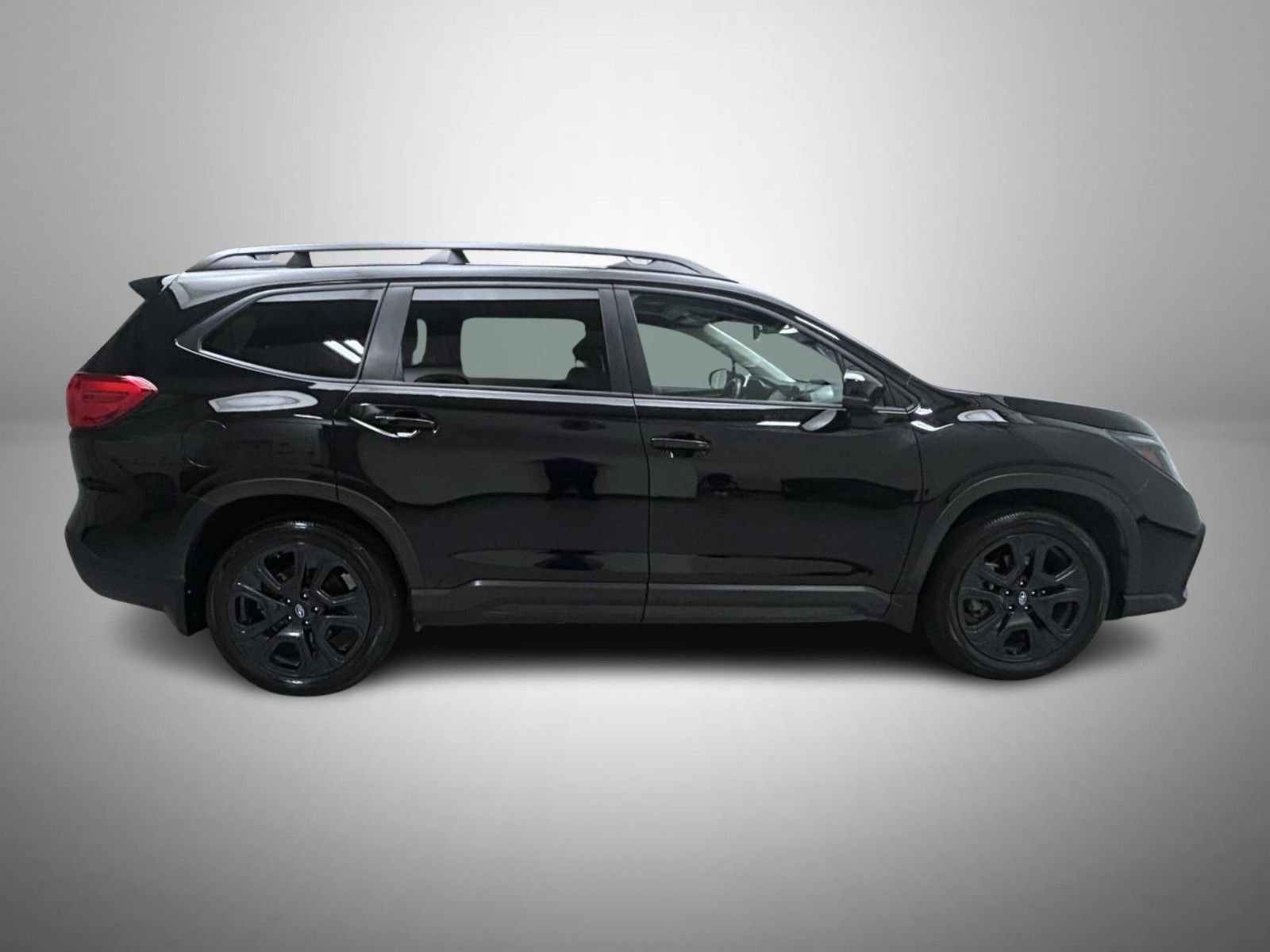Used 2024 Black Subaru Onyx Edition image 4