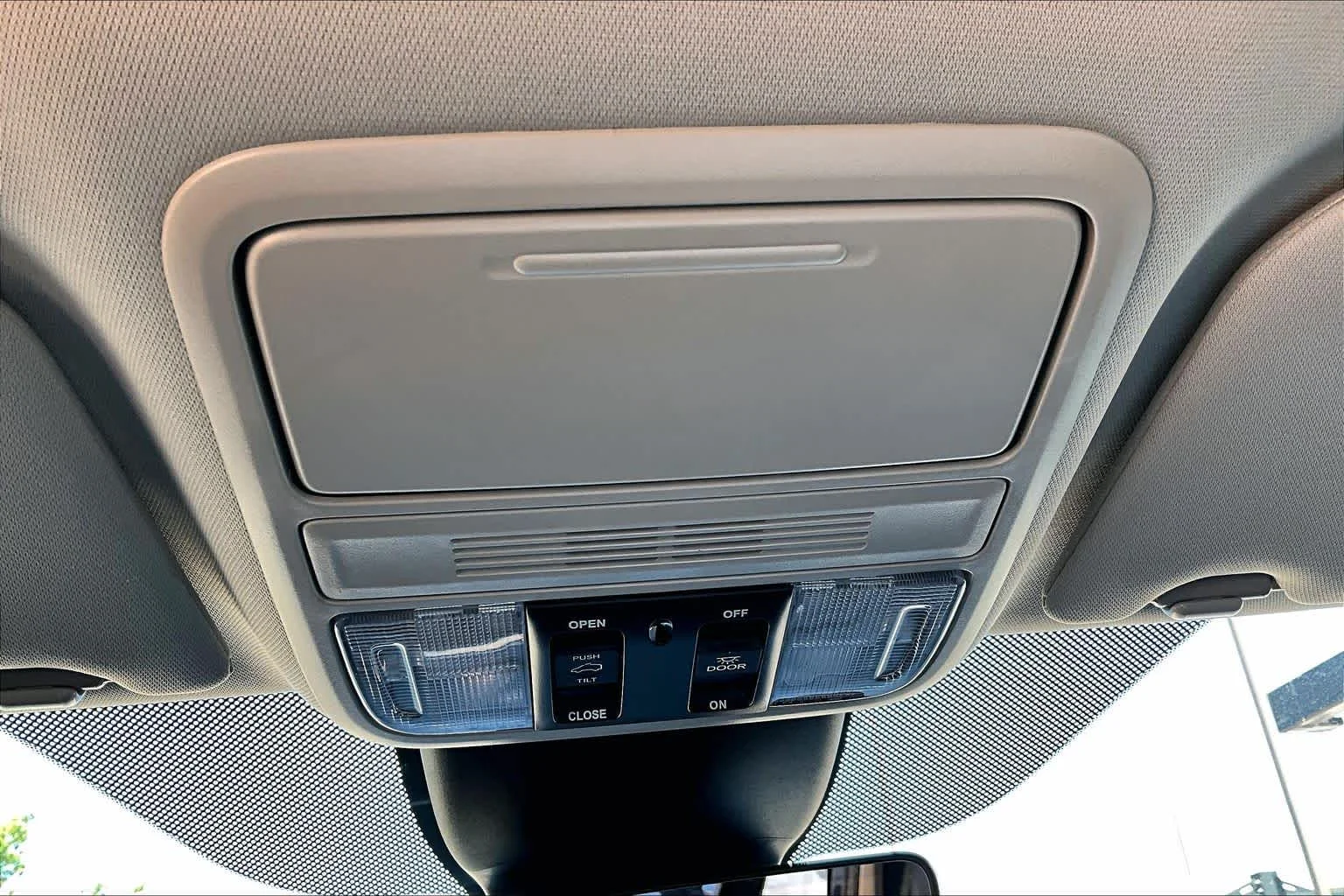 2026 Honda Odyssey EX-L - Photo 16
