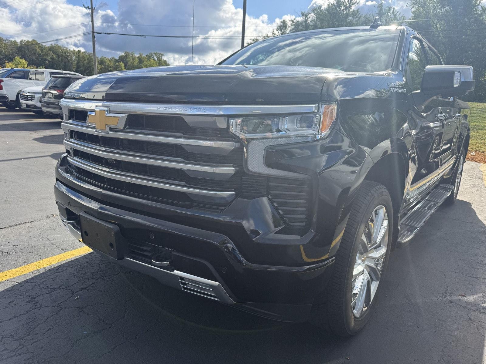 Used 2024 Black Chevrolet High Country image 7