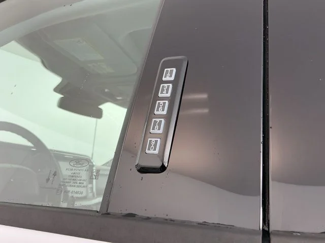New 2026 Oxford White Ford XLT image 14