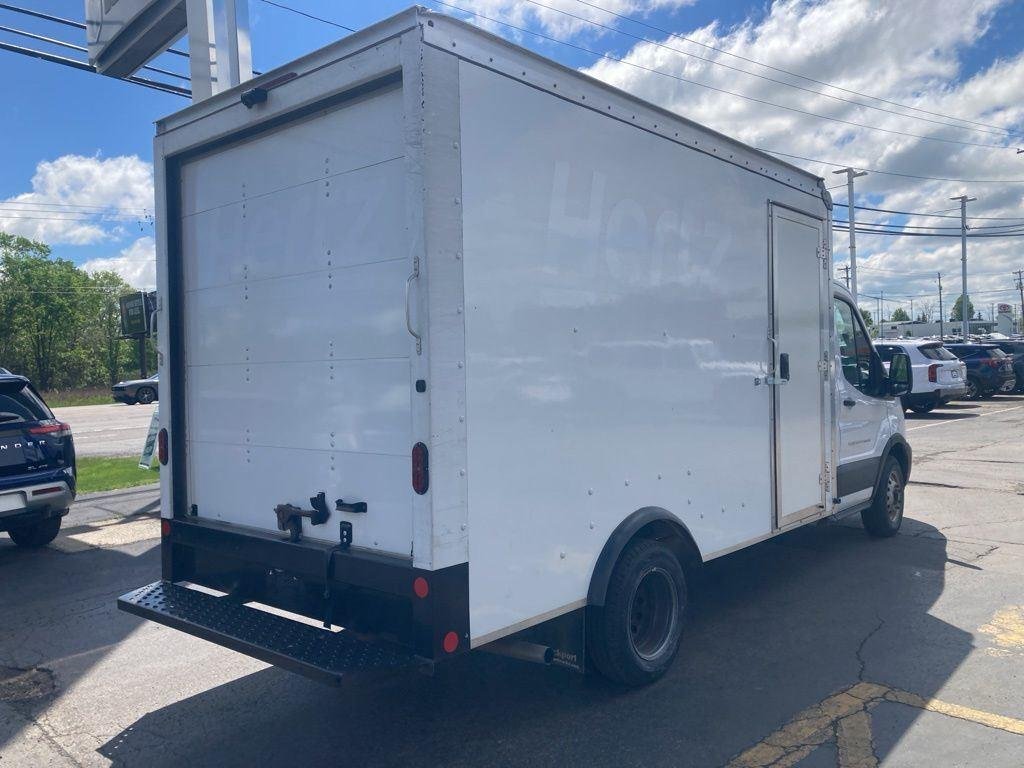 Used 2023 Oxford White Ford Base image 5