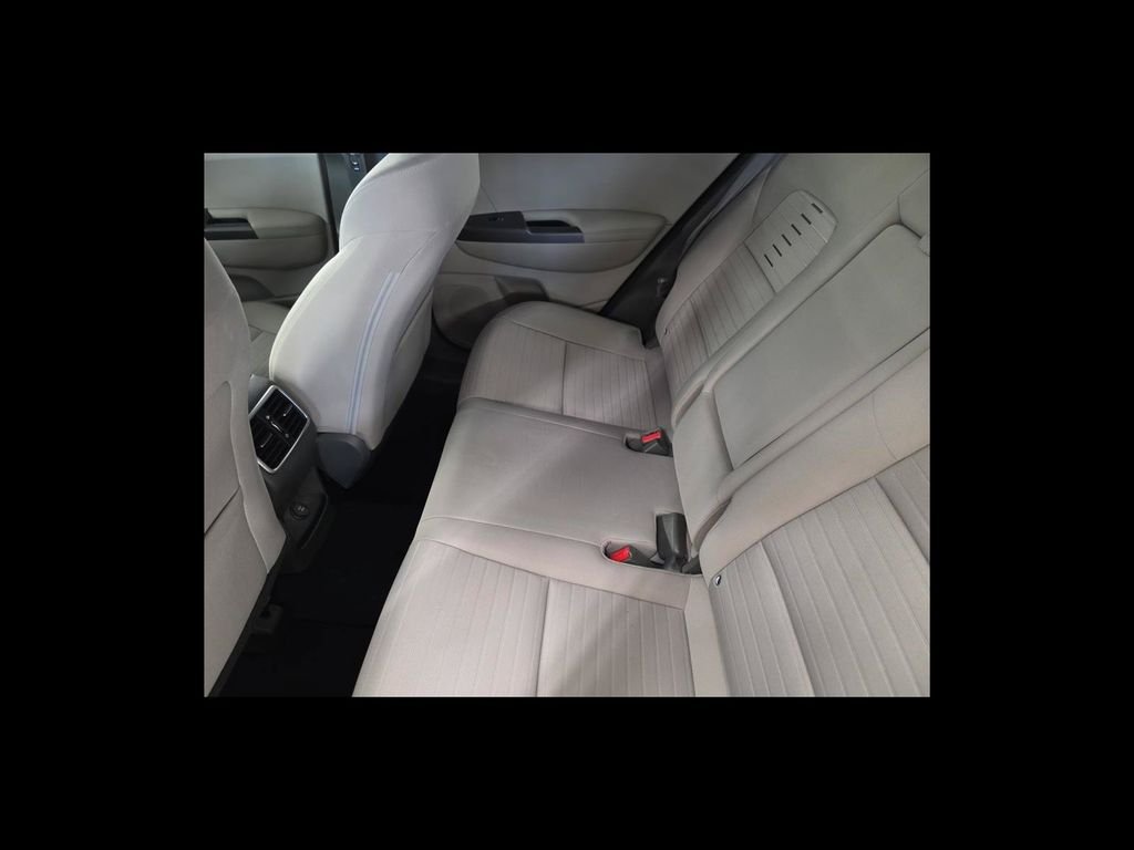 Used 2018 Silver Kia LX image 17