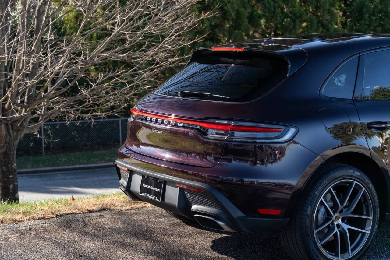 Used 2026  Porsche  image 13