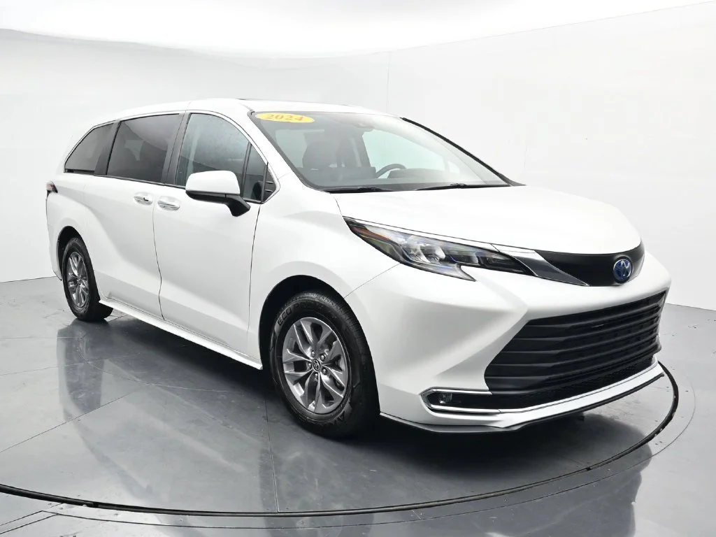 2024 Toyota Sienna