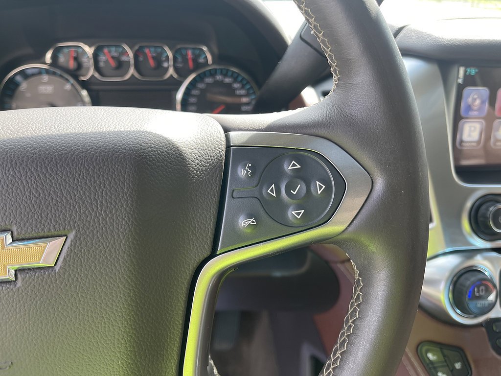 Used 2015 WHITE DIAMOND TRICOAT Chevrolet LTZ image 35