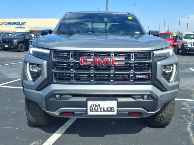 Used 2025 Sterling Metallic GMC AT4 image 25