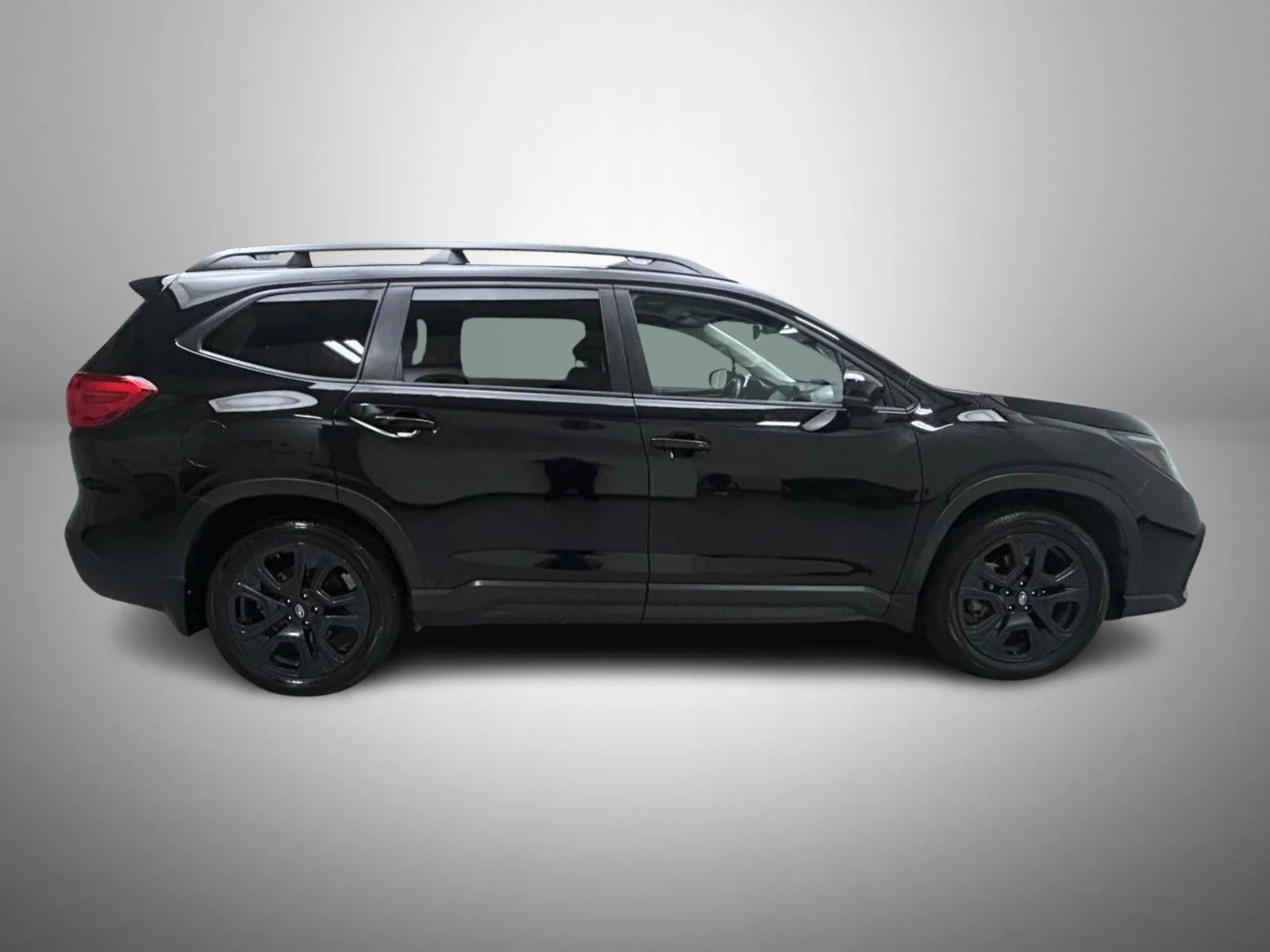 Used 2024 Black Subaru Onyx Edition image 4