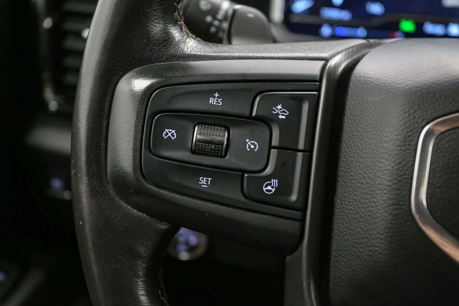Used 2023 Onyx Black GMC AT4 image 35
