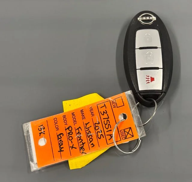 Used 2025 Gray Nissan PRO-X image 27