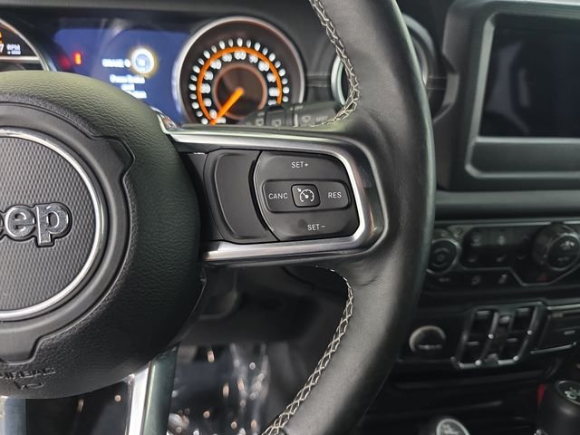 Used 2018 Black Clearcoat Jeep Unlimited Sahara image 18
