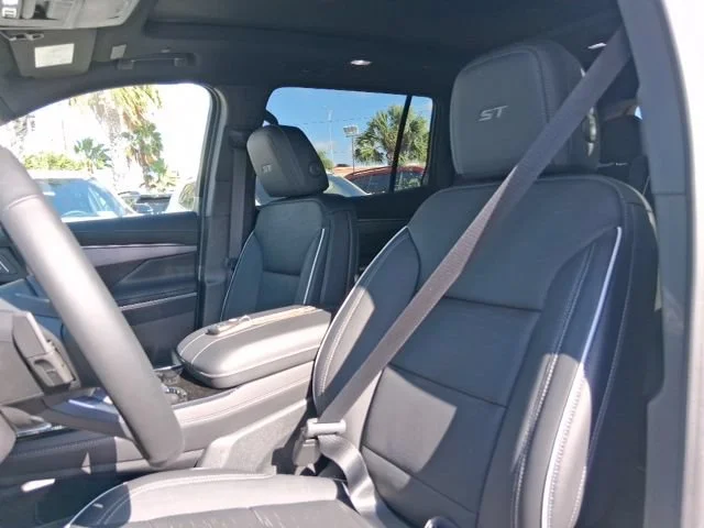 2026 Buick Enclave Sport Touring - Photo 17