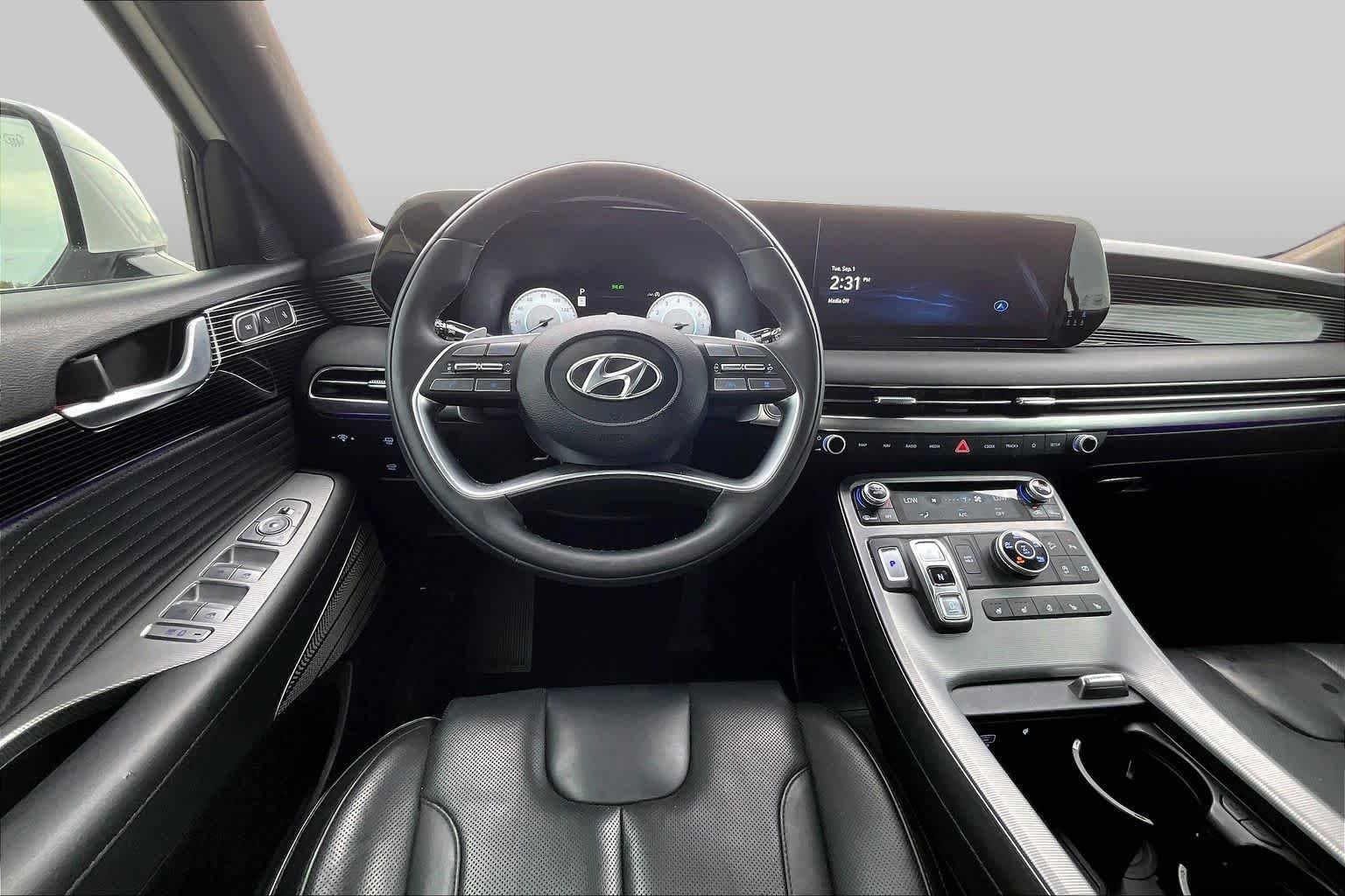 Certified Used 2023 Hyper White Hyundai Calligraphy image 6