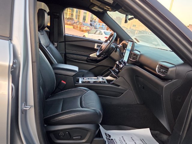 Used 2022 Silver Ford ST image 18