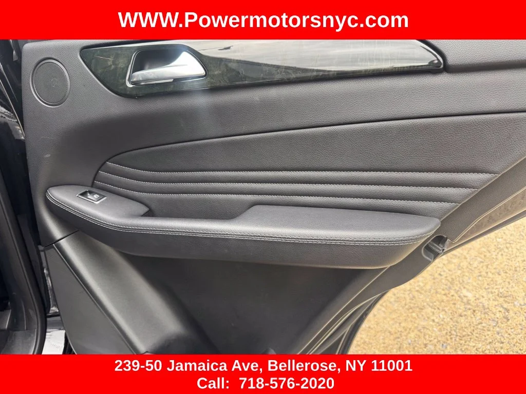 Used 2019 Black Mercedes-Benz GLE 43 AMG® image 31