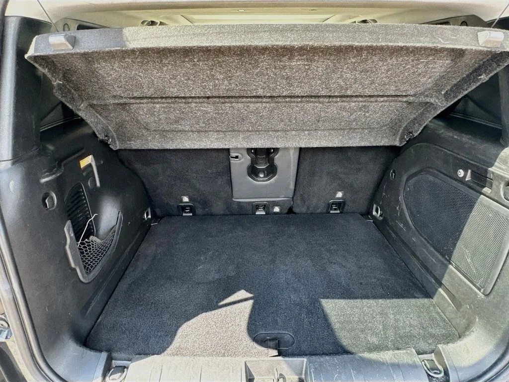 Used 2018 Black Jeep Limited image 29