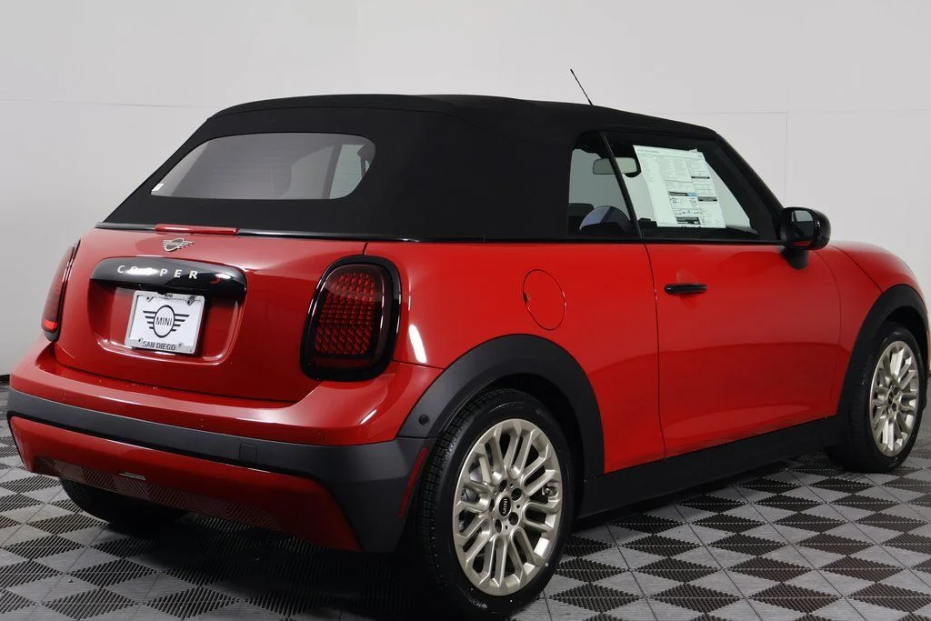 New 2026 Chili Red MINI Signature Plus image 2