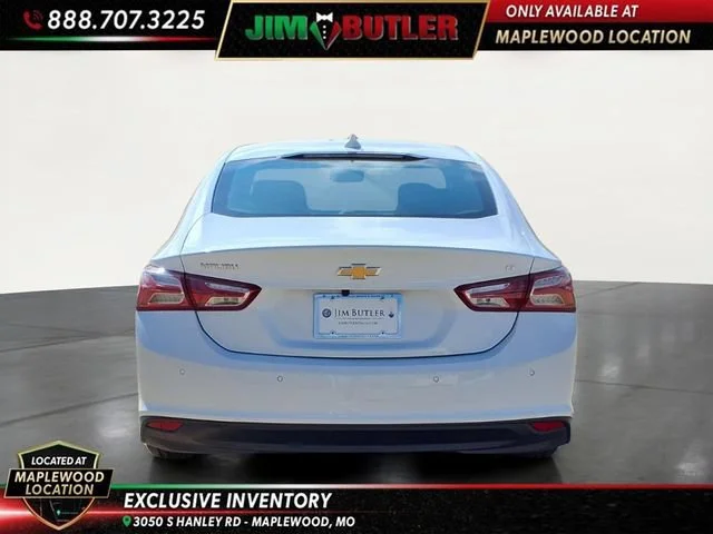 Used 2024 Summit White Chevrolet 2LT image 25