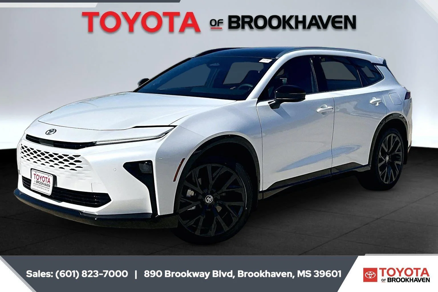 Used 2026 Oxygen White Toyota Limited image 10