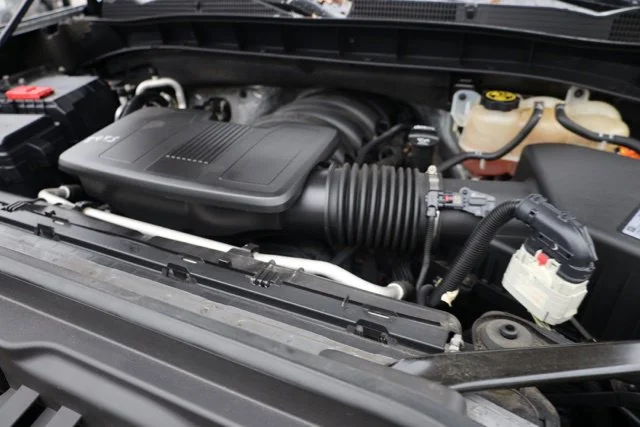 Used 2020 Gray GMC Elevation image 42