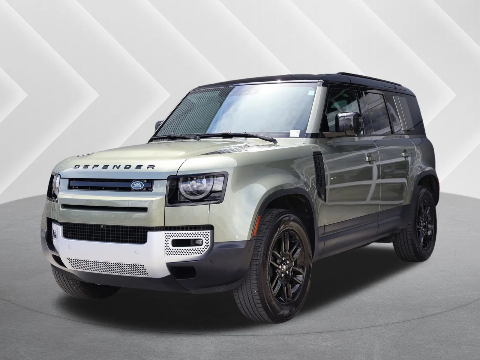 2025 Land Rover Defender 110 S P400's photo