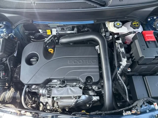 New 2027 Lakeshore Blue Metallic Chevrolet LT image 21