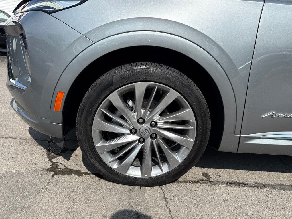 Used 2025 Gray Buick Avenir image 11