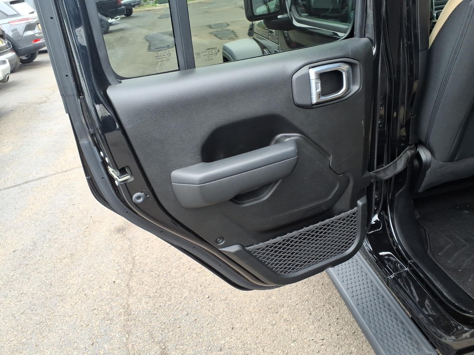 Certified Used 2022 Black Jeep Unlimited Sport S image 12