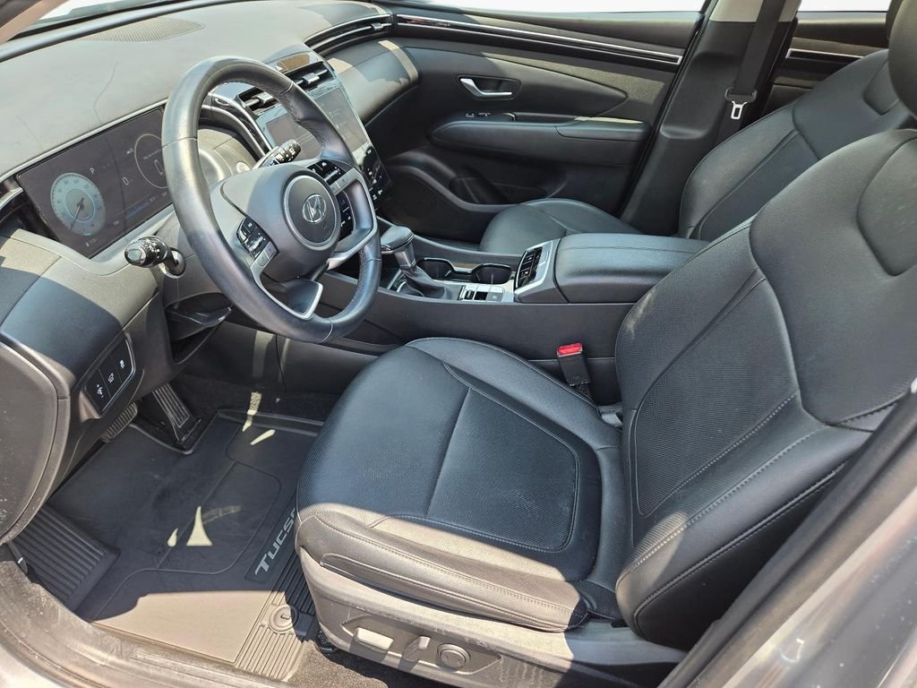 Used 2024 Silver Hyundai SEL image 15