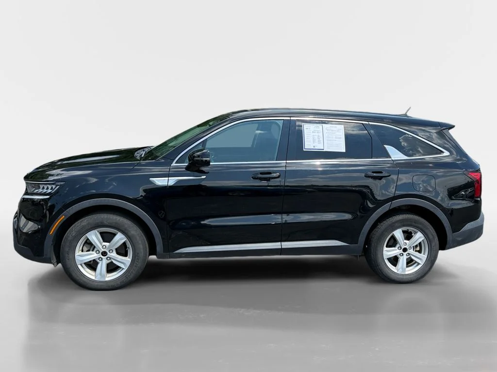 Used 2023 Ebony Black Kia LX image 7