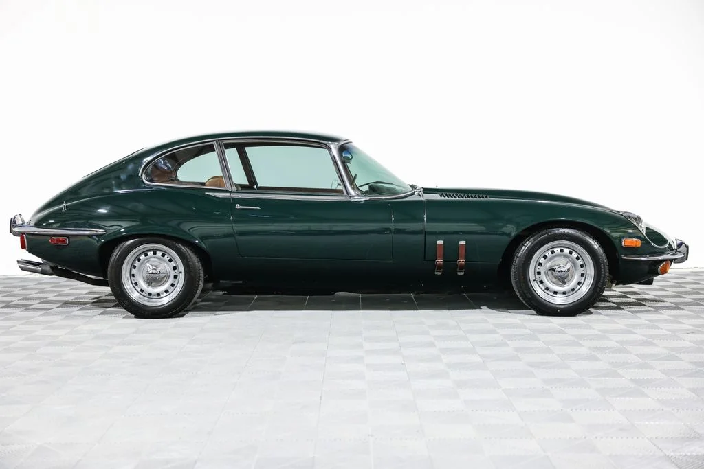 Used 1972 Green Jaguar  image 2