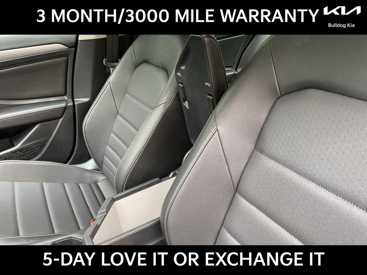 Used 2022 Platinum Gray Metallic Volkswagen SE image 32