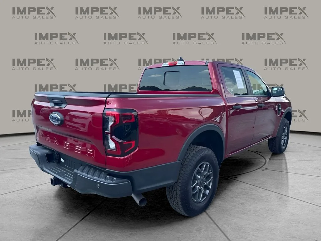 Used 2025 Red Ford XLT image 5