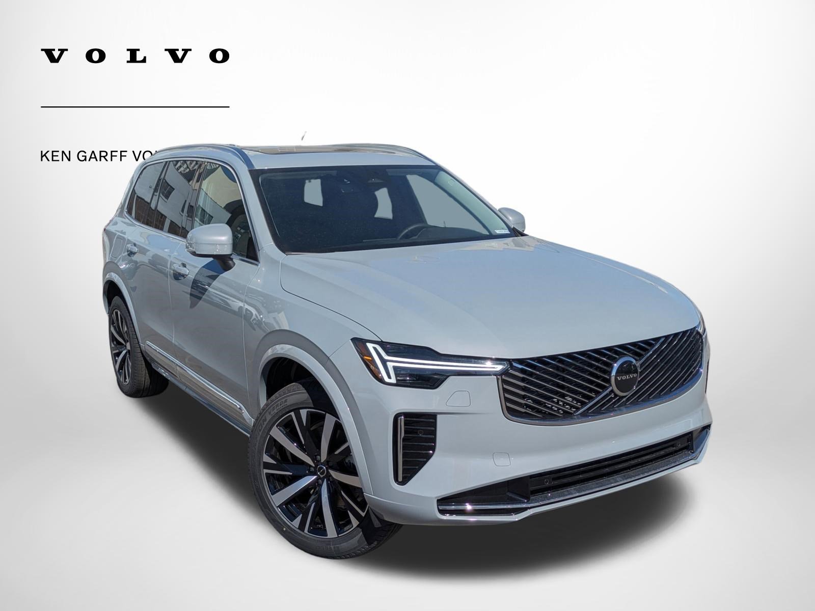 2026 Volvo XC90 B5 Core Bright 4WD's photo