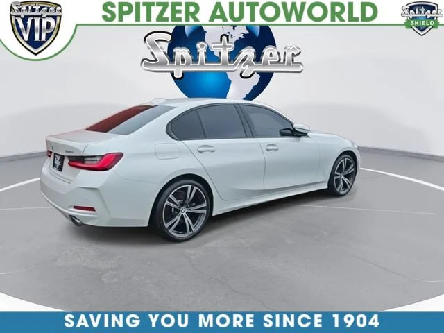 Used 2023 White BMW 330i xDrive image 9