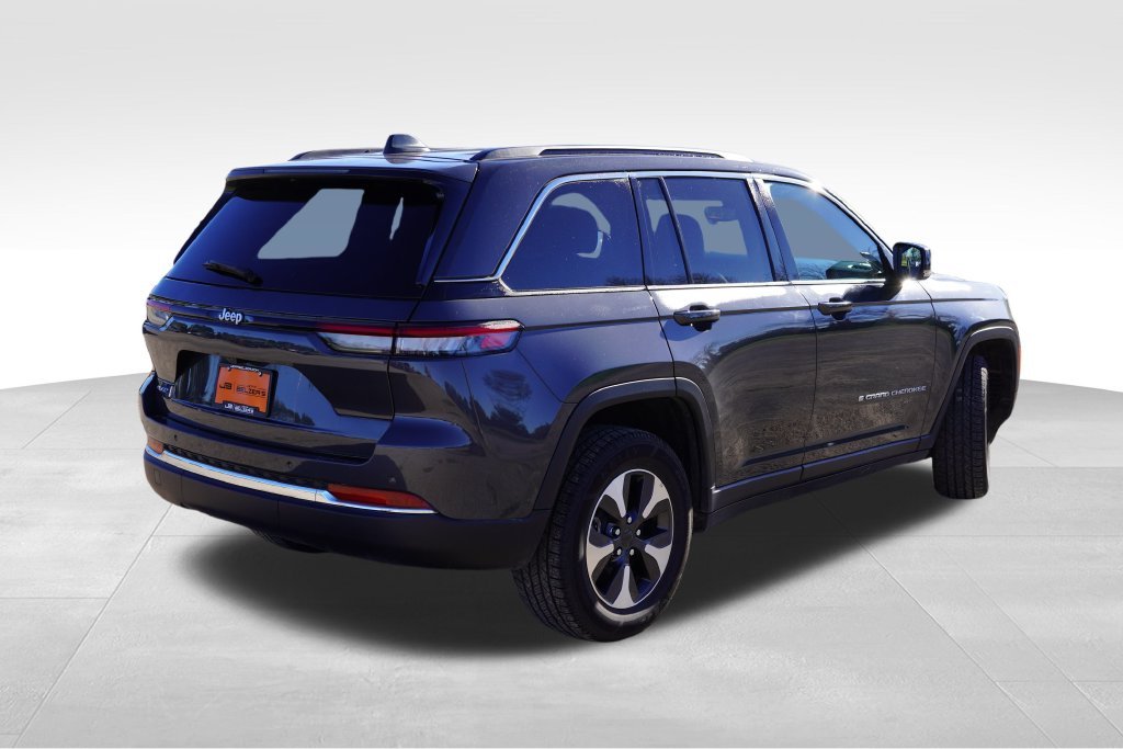 Used 2024 Gray Jeep 4xe image 5