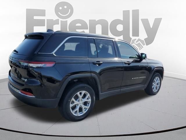Used 2023 Black Jeep Limited image 5