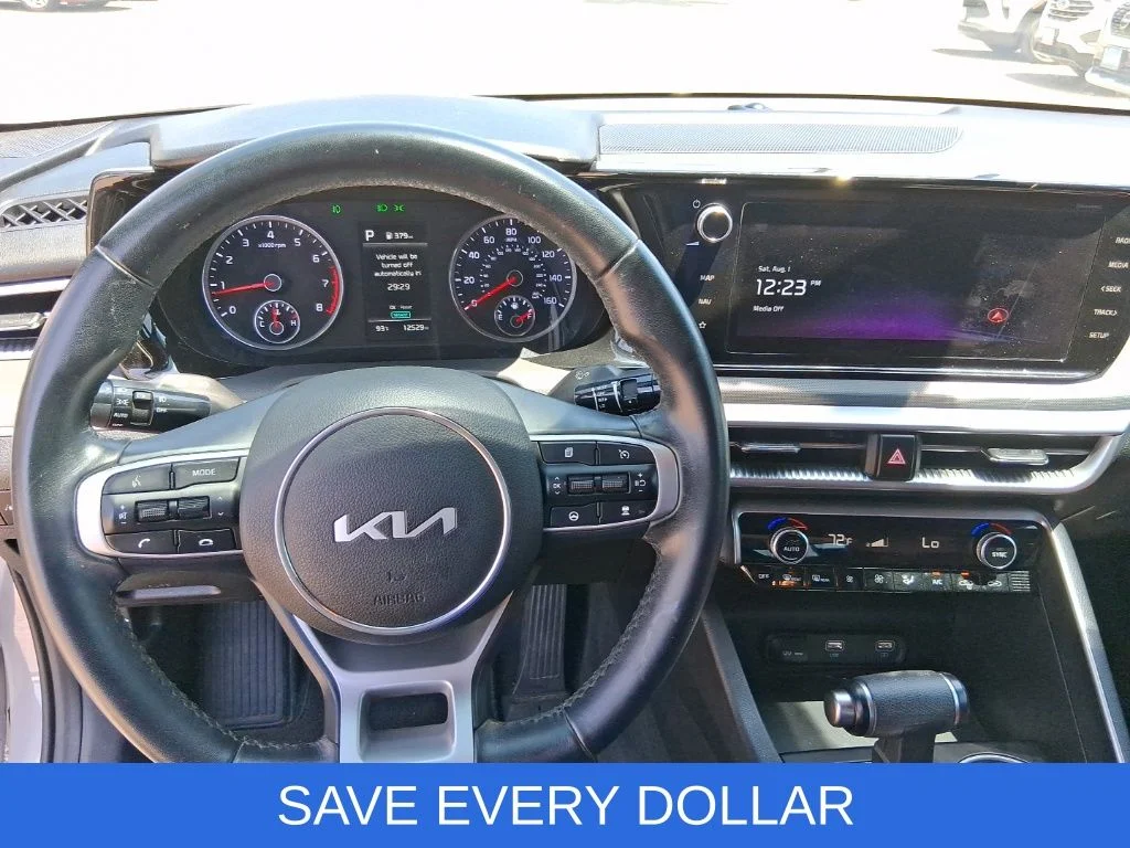 Used 2024 Gray Kia GT-Line image 7