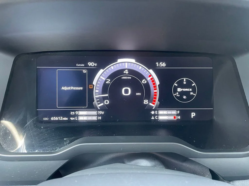 Used 2024 Silver Toyota Platinum image 7